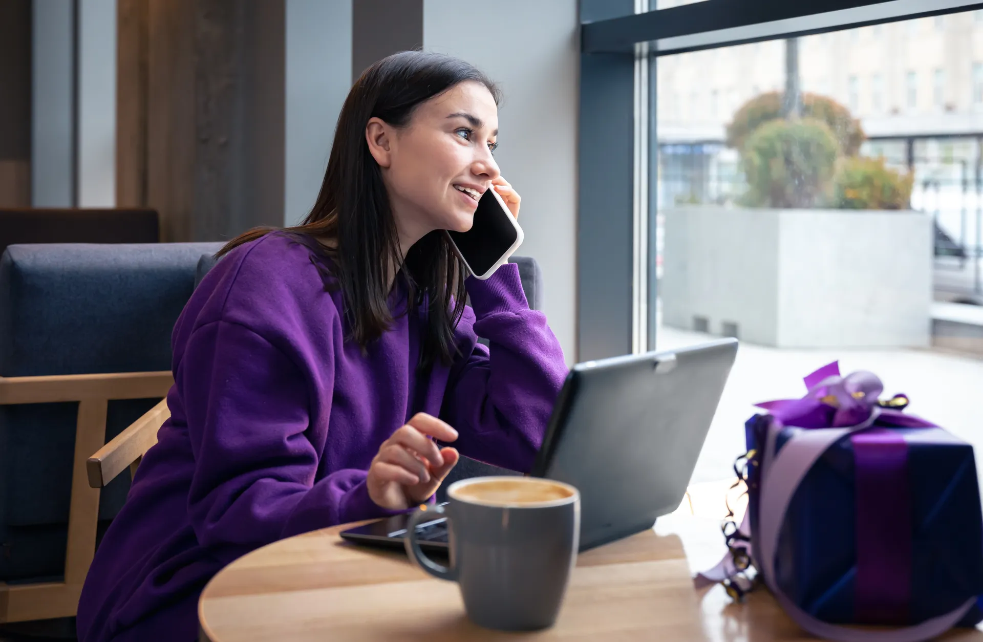 TaxHub HR and payroll: employee records, payslips, and attendance